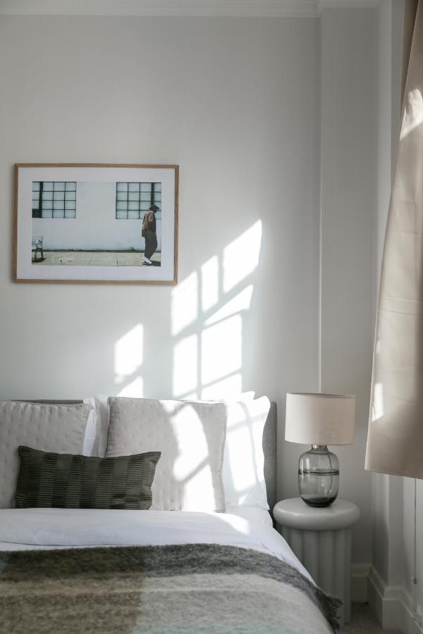 Beautifully Presented Centrally Located Studio Apartment Londra Esterno foto