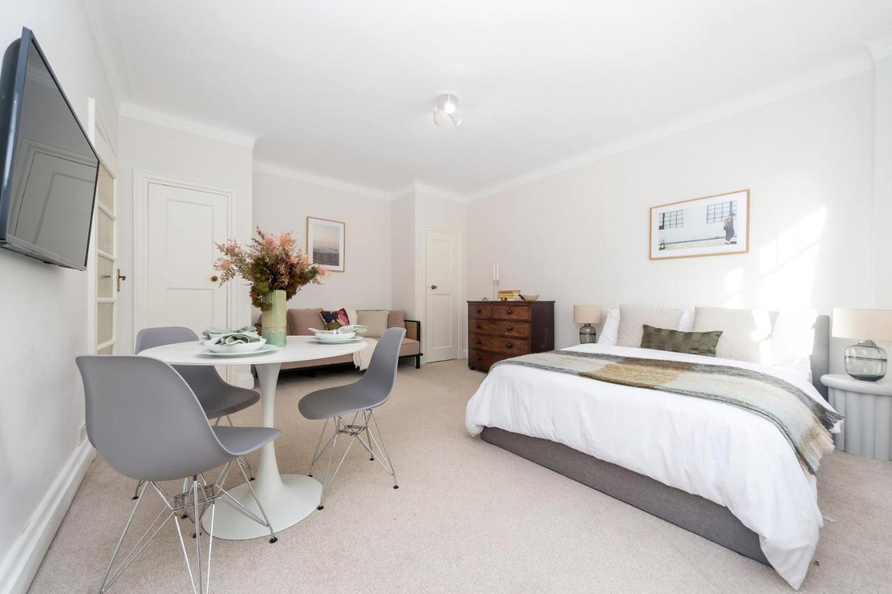 Beautifully Presented Centrally Located Studio Apartment Londra Esterno foto